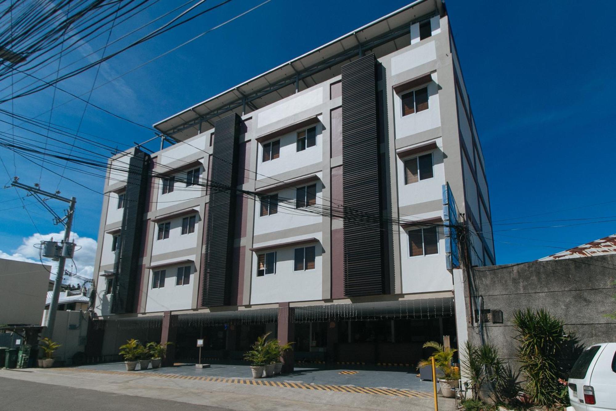 Reddoorz @ Leoncia Apartelle 曼达维市 外观 照片